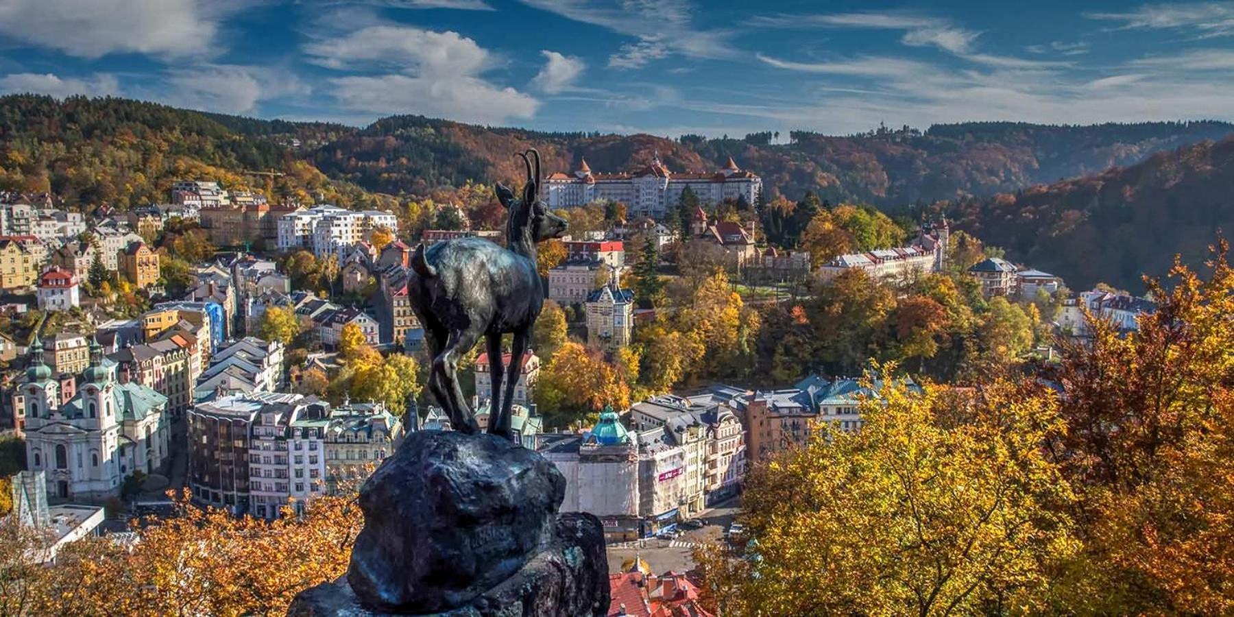 Karlsbad Central Point 外观 照片